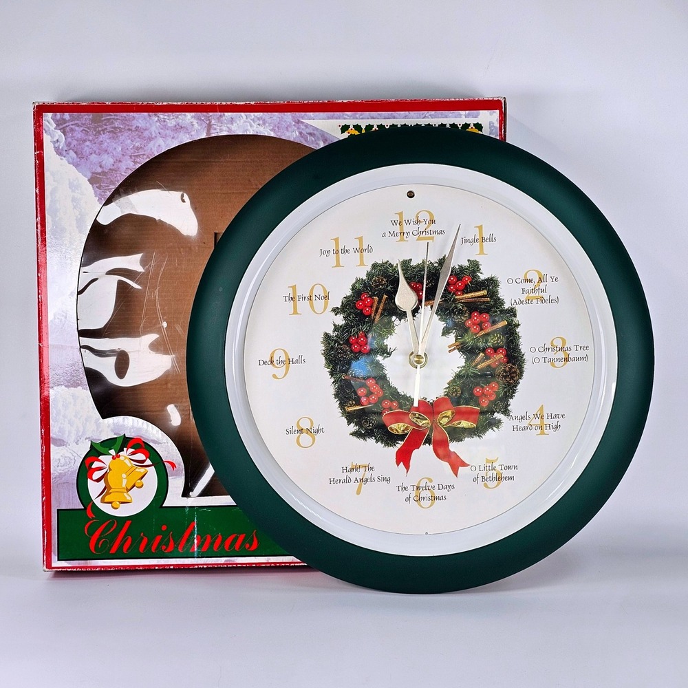 Feldstein & Associates Christmas Carol Wall Clock Musical Wreath XMAS-0085 Green